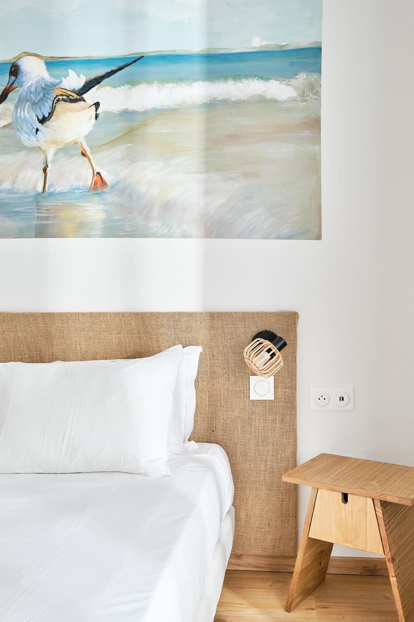 Artemia Aigues-Mortes - Hotel Avec Piscine Eksteriør billede
