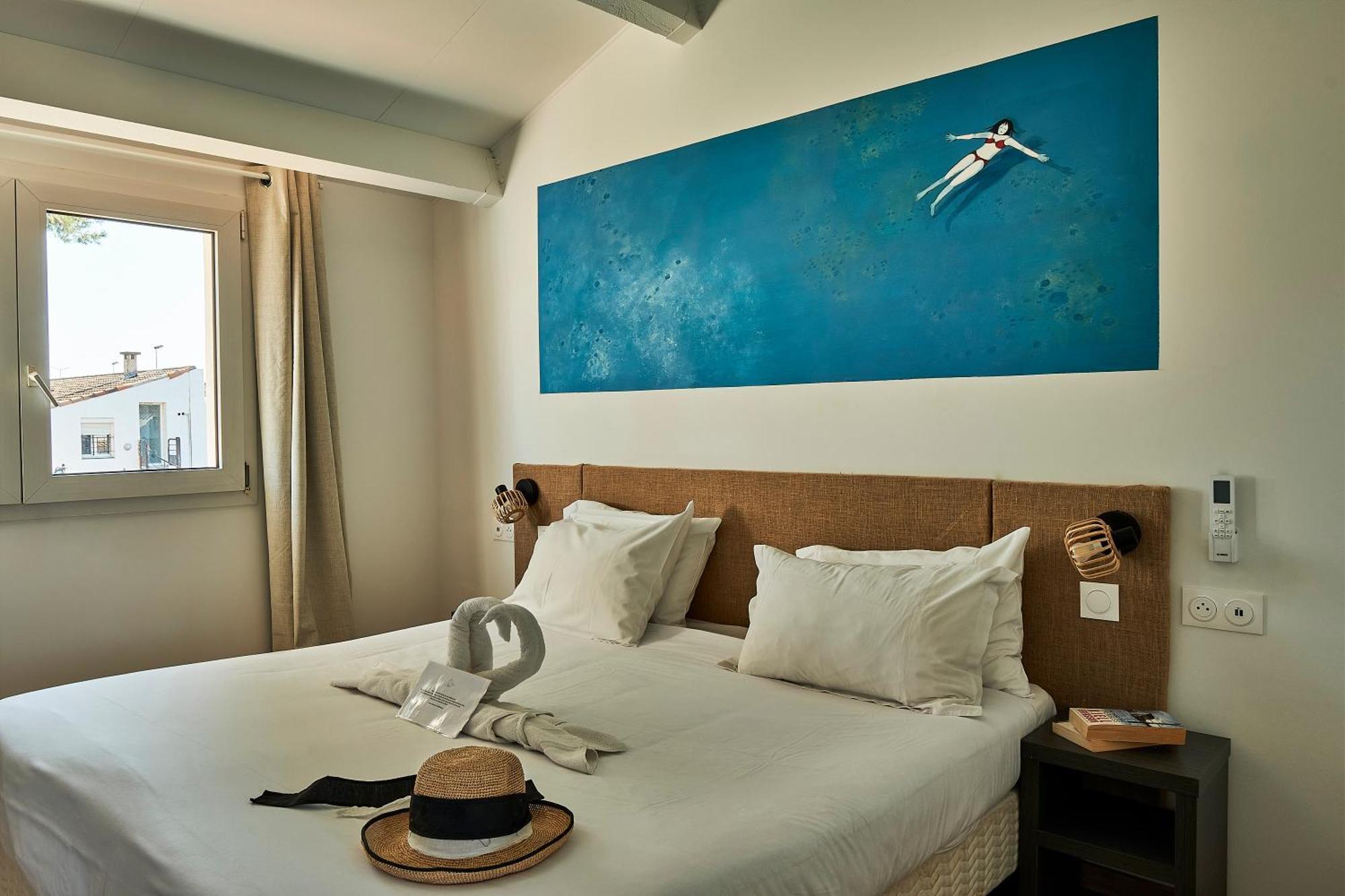 Artemia Aigues-Mortes - Hotel Avec Piscine Eksteriør billede