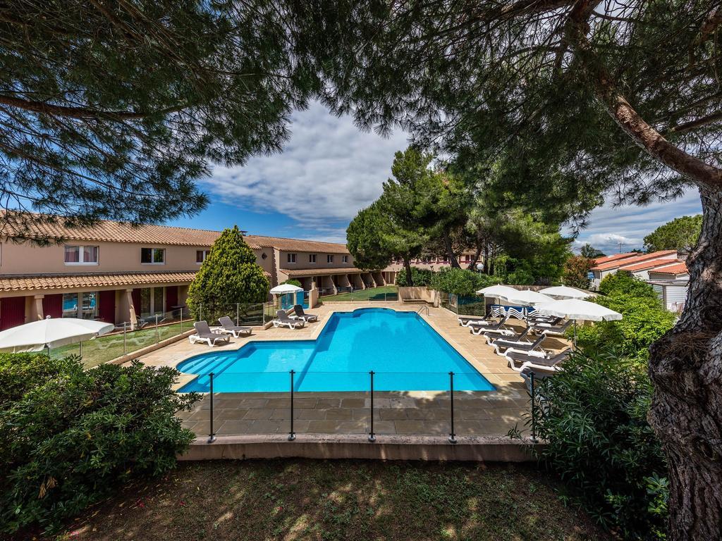 Artemia Aigues-Mortes - Hotel Avec Piscine Eksteriør billede