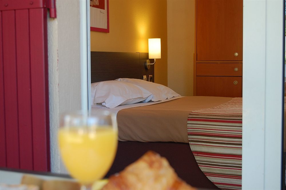 Artemia Aigues-Mortes - Hotel Avec Piscine Eksteriør billede