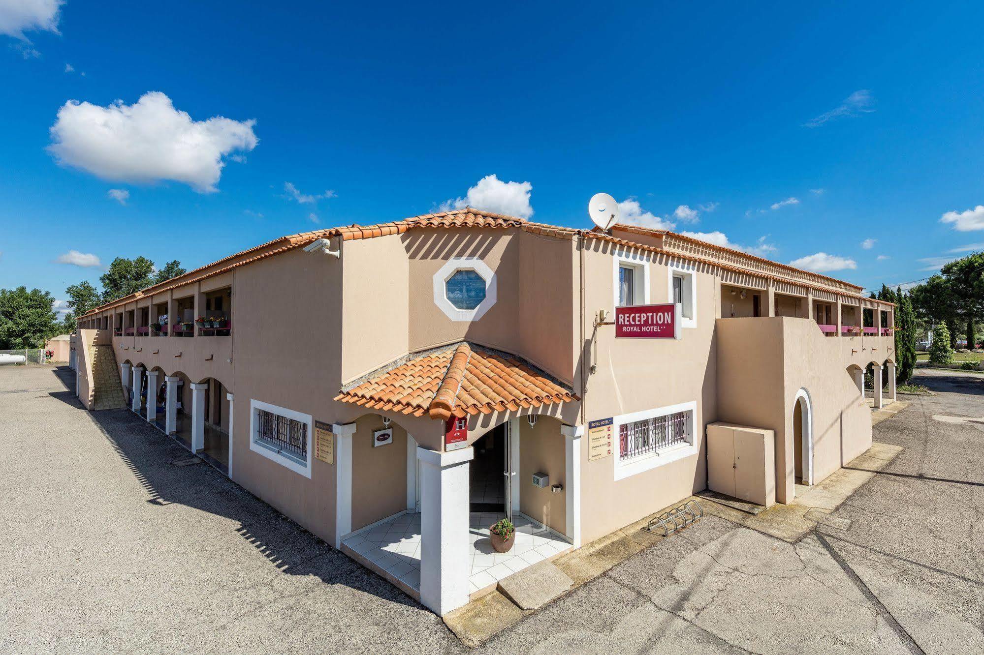 Artemia Aigues-Mortes - Hotel Avec Piscine Eksteriør billede